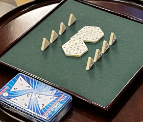 Trinomino